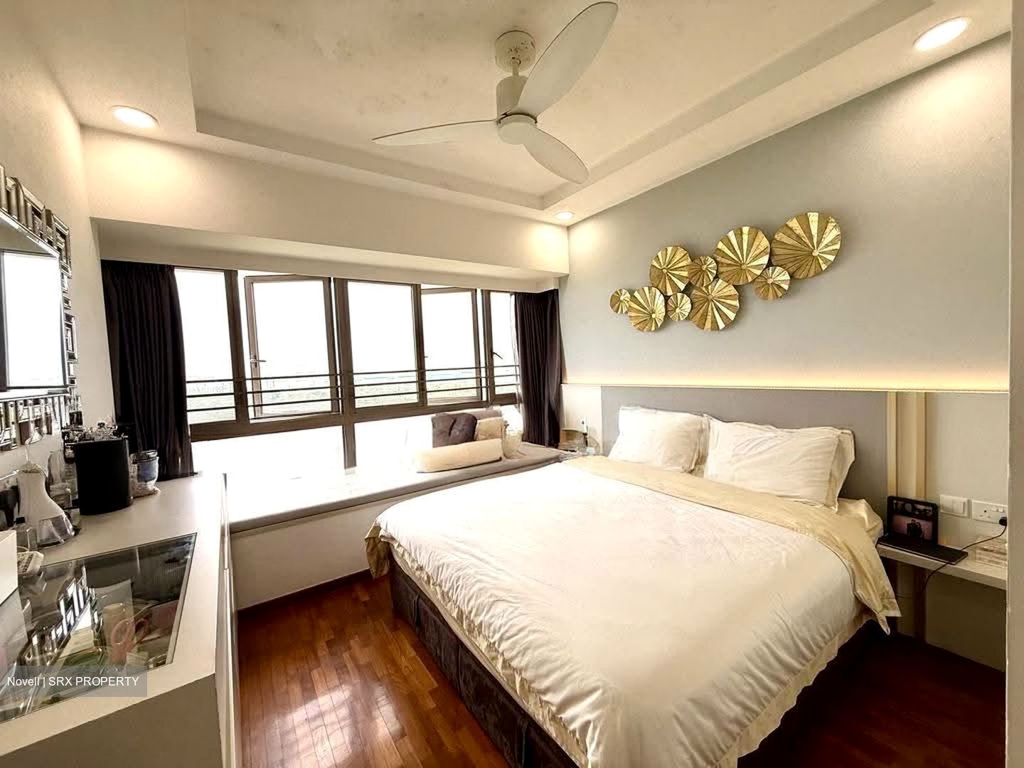 Waterfront Gold (D16), Condominium #639974111